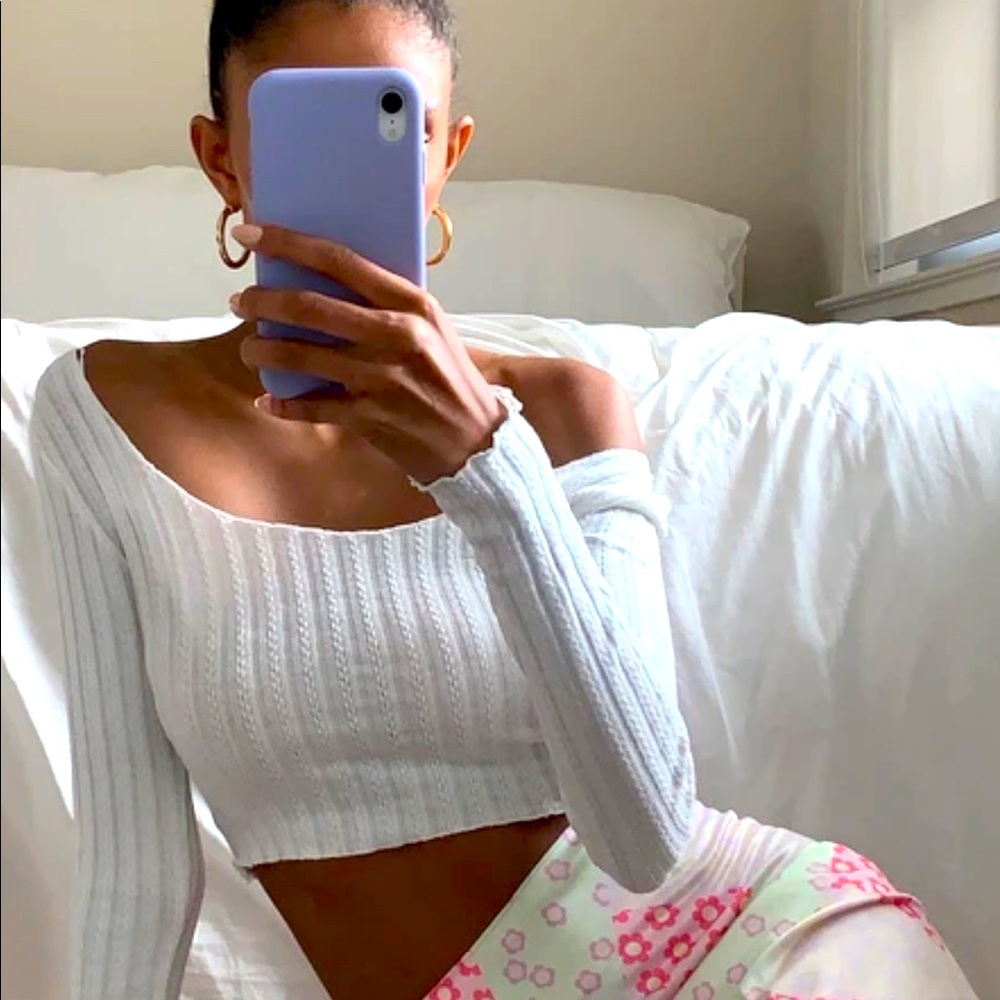 white long sleeve princess polly top!